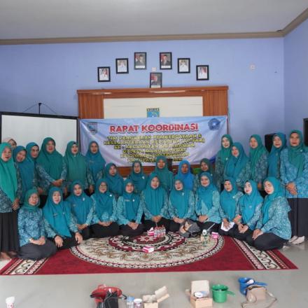 TPPK-Desa Mataraman menghadiri acara Rakor Se-Keecamatan beserta Kader di Mangkalawat 